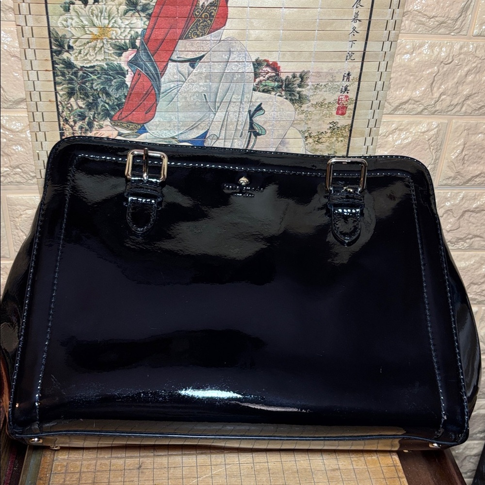 Kate Spade Black Shoulder Bag w Glossy Patent Finish and Branded Fabric Dust Bag - Picture 16 of 17